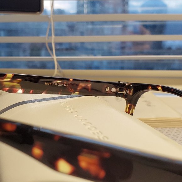 SOLD - Marc Jacobs Frames - Picture 6 of 6
